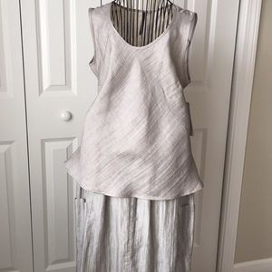 I C collection by Connie K. Top and skirt